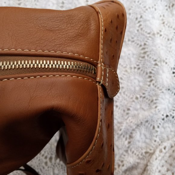 Dooney & Bourke soft leather bag, excellent condition! - Picture 5 of 10